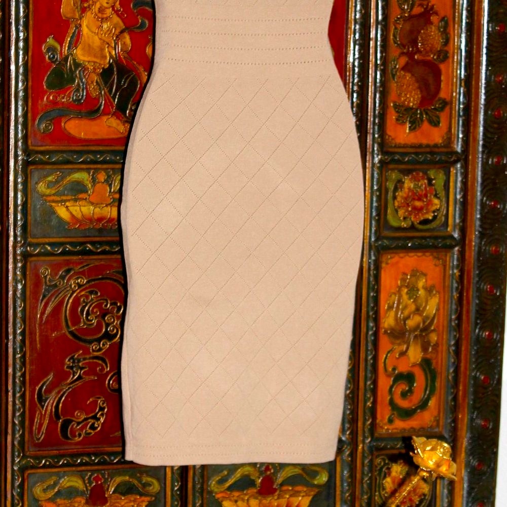 NEW* Jainmy Martinez Beige Sweater Pencil Dress - Picture 5 of 7